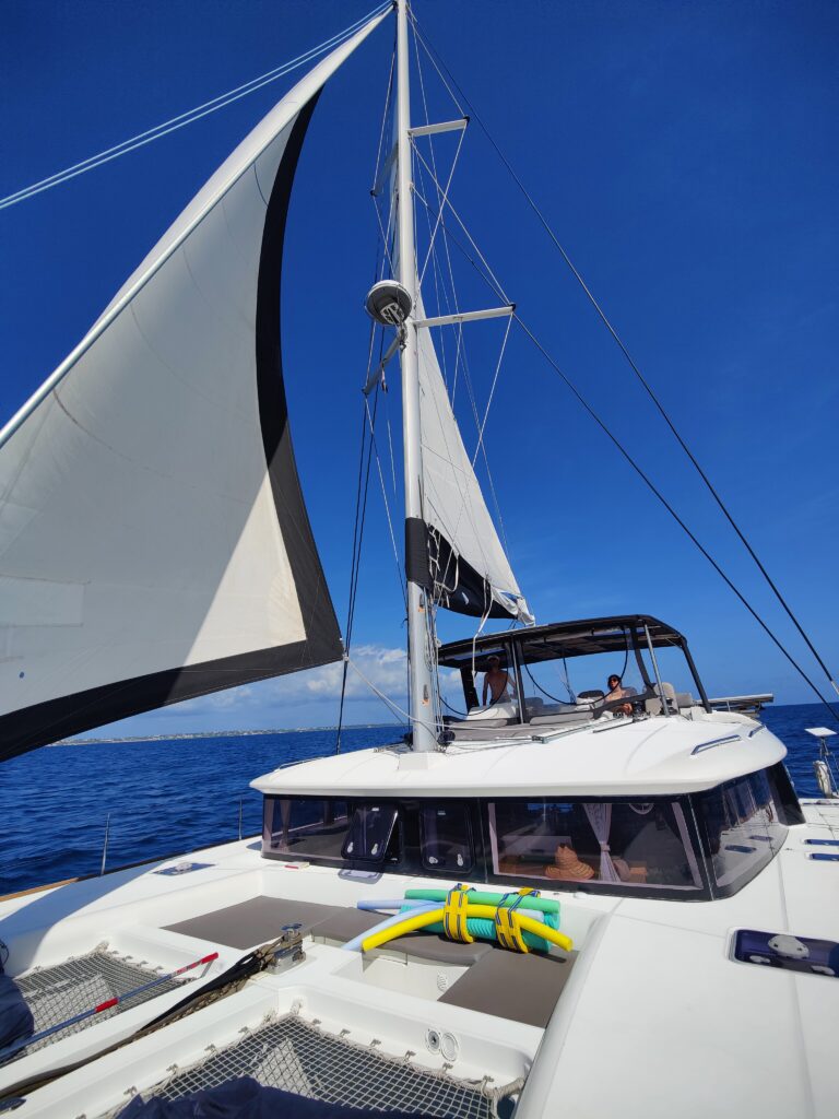 Sailing Catamaran Amari